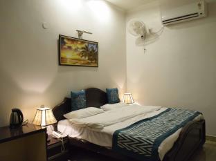 21 Milestone Hotel & Resort Yeni Delhi Dış mekan fotoğraf